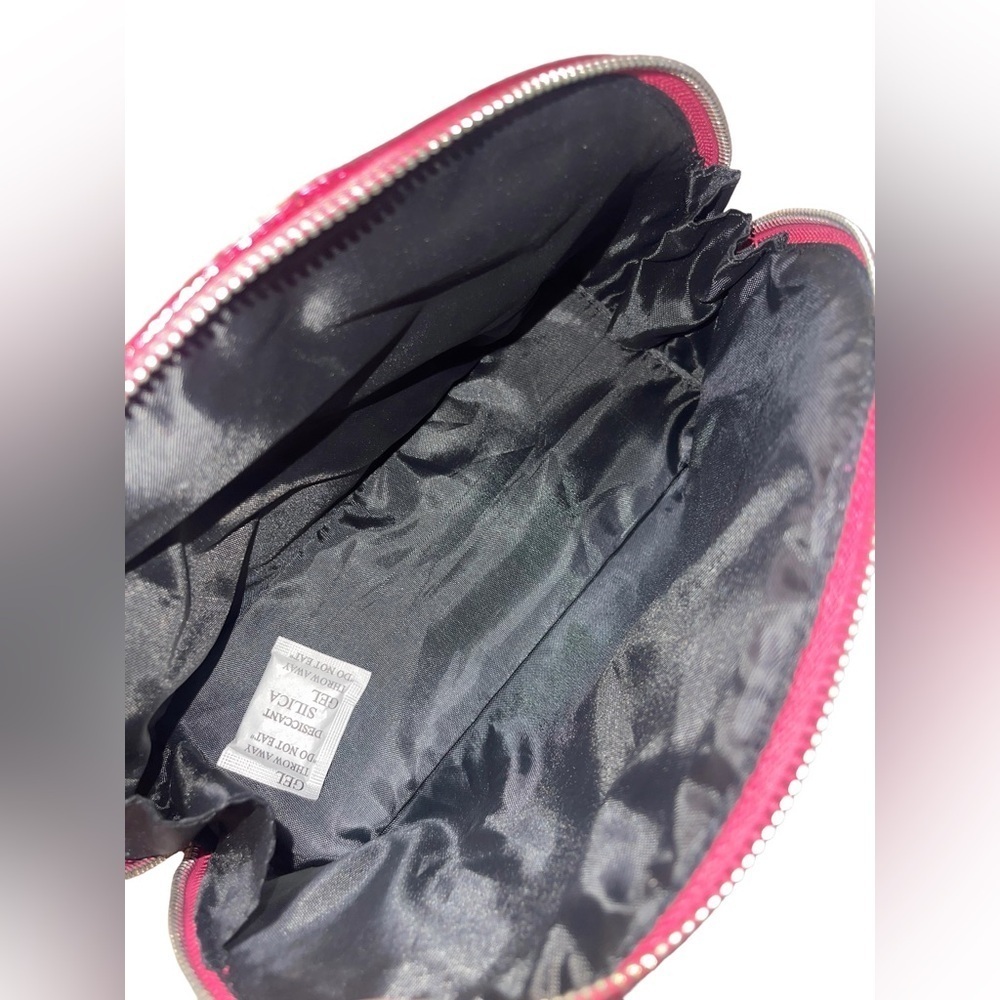 Hot Pink “Mwah” Glitter Cosmetic Bag Jo & Jo Australia NEW - Picture 4 of 5